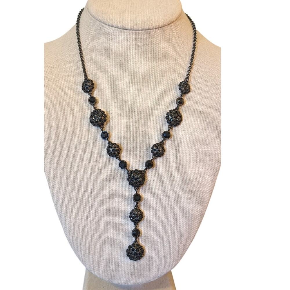 Black Crystal Bead Gun Metal 'Y' Drop 17"-19" Necklace
